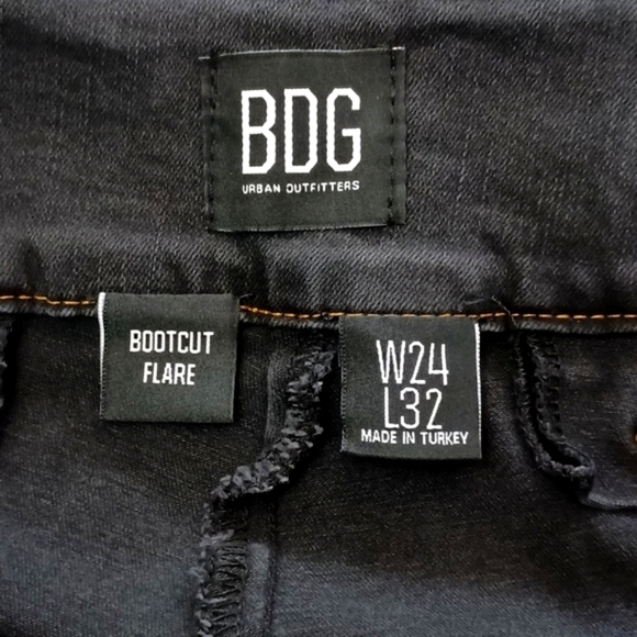 BDG Urban Outfitters Low Rise Flare Jeans - Picture 6 of 10